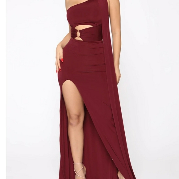 Glamorous Affair High Slit Maxi Dress - Burgundy